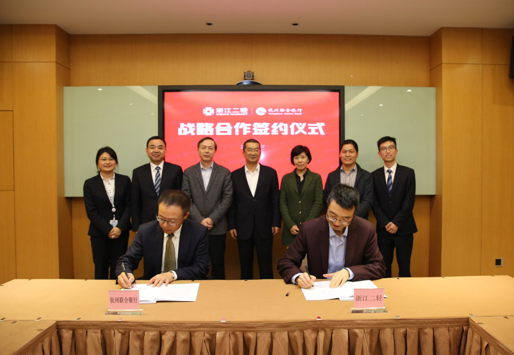 1511234748932353.jpg 1256649348.jpg