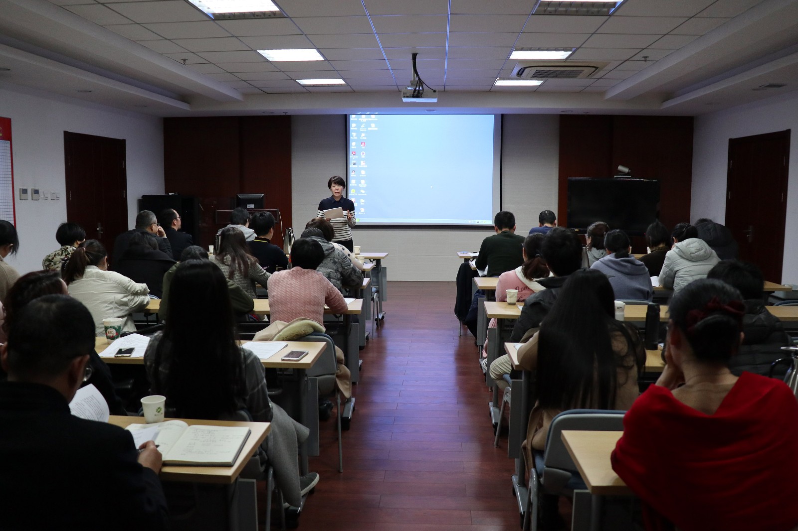 1545791339962819.jpg 陳經理.jpg