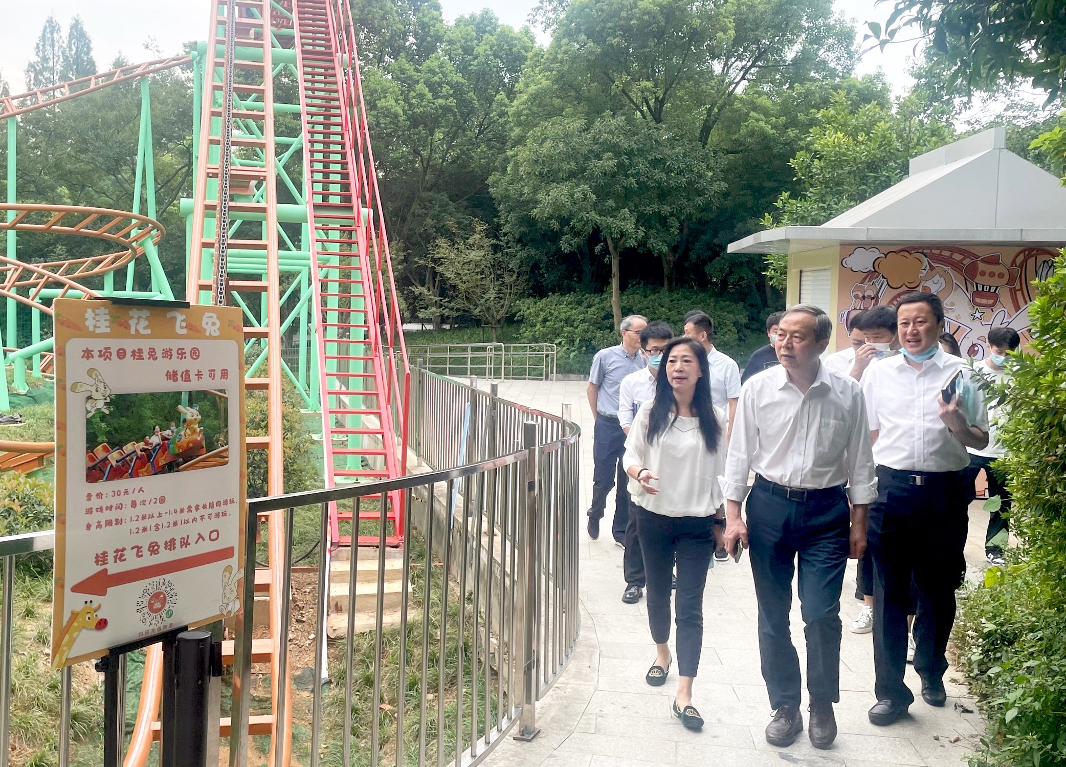 虞岳明赴藝創文旅公司開展國慶節前安全生產和疫情防控檢查